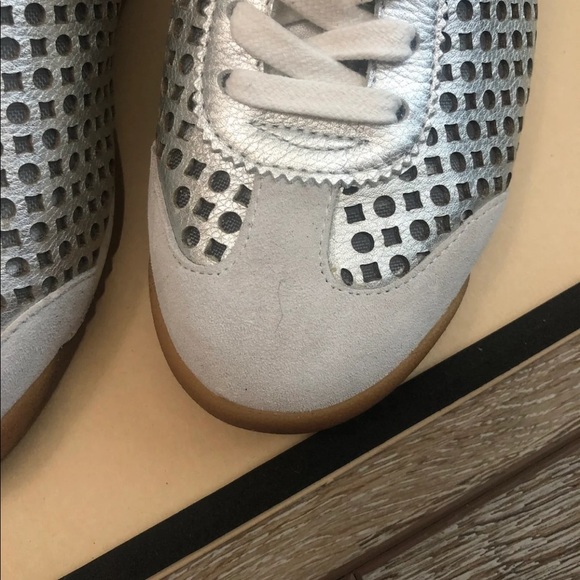 Women’s Ash Spin Fashion Sneaker White/Silver - Picture 3 of 6